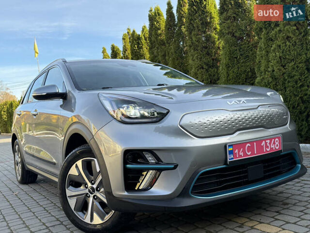 Бежевий Кіа Niro, об'ємом двигуна 0 л та пробігом 98 тис. км за 19999 $, фото 9 на Automoto.ua