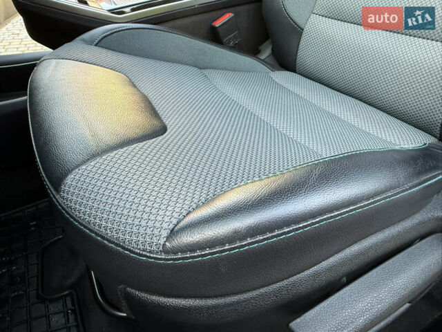 Бежевий Кіа Niro, об'ємом двигуна 0 л та пробігом 98 тис. км за 19999 $, фото 30 на Automoto.ua