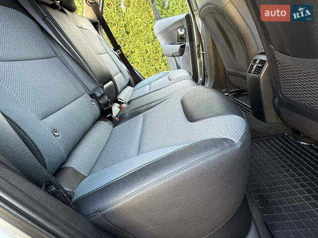 Бежевий Кіа Niro, об'ємом двигуна 0 л та пробігом 98 тис. км за 19999 $, фото 32 на Automoto.ua