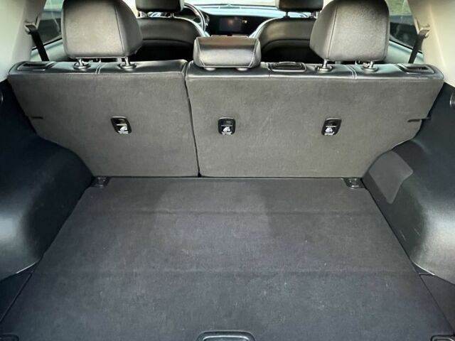 Бежевый Киа Niro, объемом двигателя 0 л и пробегом 146 тыс. км за 19700 $, фото 7 на Automoto.ua