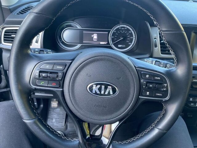 Черный Киа Niro, объемом двигателя 1.6 л и пробегом 92 тыс. км за 21500 $, фото 19 на Automoto.ua