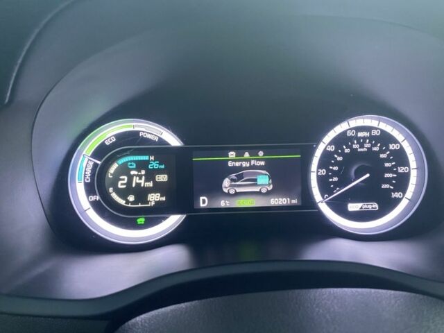 Черный Киа Niro, объемом двигателя 1.6 л и пробегом 92 тыс. км за 21500 $, фото 9 на Automoto.ua