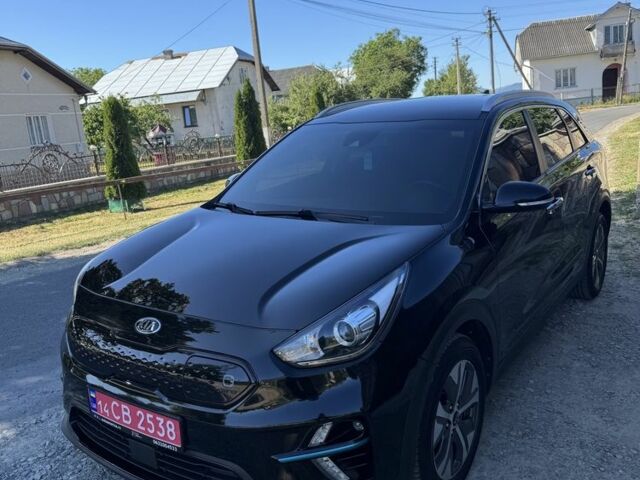 Черный Киа Niro, объемом двигателя 0 л и пробегом 179 тыс. км за 16500 $, фото 5 на Automoto.ua