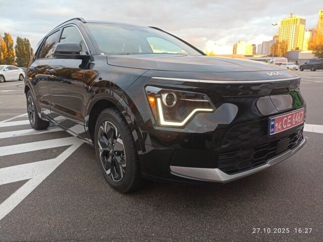 Черный Киа Niro, объемом двигателя 0 л и пробегом 56 тыс. км за 22900 $, фото 1 на Automoto.ua