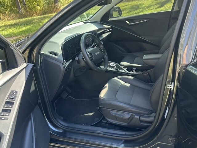 Черный Киа Niro, объемом двигателя 0 л и пробегом 70 тыс. км за 23889 $, фото 10 на Automoto.ua