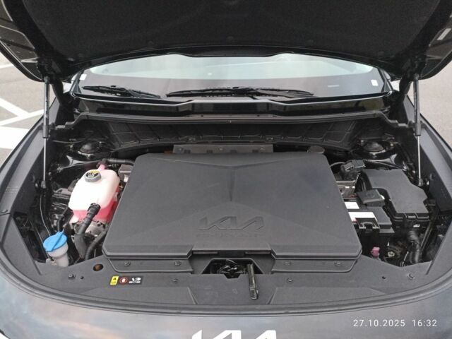 Черный Киа Niro, объемом двигателя 0 л и пробегом 56 тыс. км за 22900 $, фото 15 на Automoto.ua