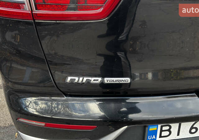 Черный Киа Niro, объемом двигателя 1.58 л и пробегом 103 тыс. км за 16000 $, фото 17 на Automoto.ua