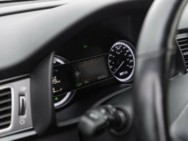 Черный Киа Niro, объемом двигателя 0 л и пробегом 89 тыс. км за 11500 $, фото 12 на Automoto.ua
