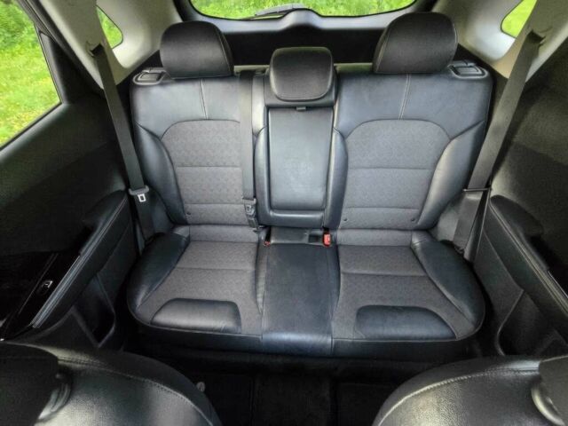 Черный Киа Niro, объемом двигателя 1.6 л и пробегом 67 тыс. км за 9600 $, фото 8 на Automoto.ua