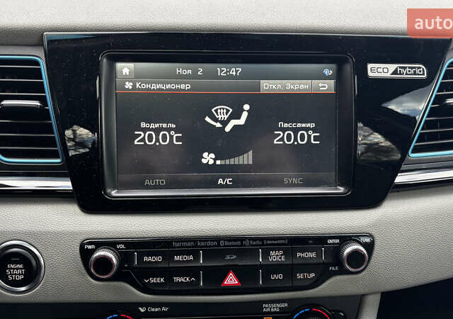 Черный Киа Niro, объемом двигателя 1.58 л и пробегом 103 тыс. км за 16000 $, фото 4 на Automoto.ua