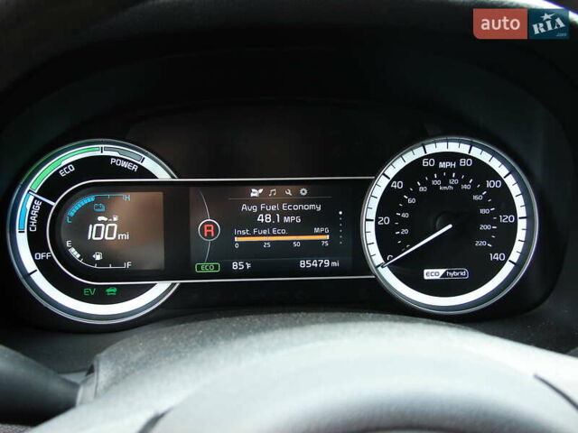 Черный Киа Niro, объемом двигателя 1.6 л и пробегом 136 тыс. км за 15300 $, фото 16 на Automoto.ua