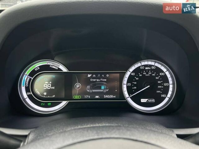 Черный Киа Niro, объемом двигателя 1.58 л и пробегом 87 тыс. км за 16999 $, фото 27 на Automoto.ua