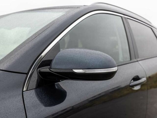 Черный Киа Niro, объемом двигателя 0 л и пробегом 89 тыс. км за 11500 $, фото 9 на Automoto.ua