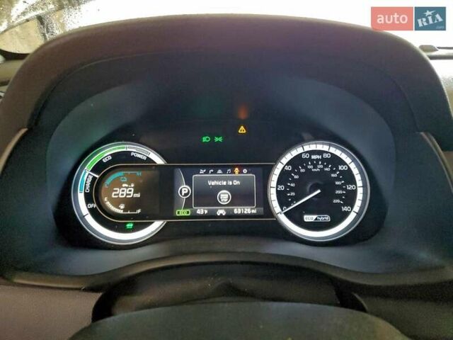Черный Киа Niro, объемом двигателя 1.58 л и пробегом 63 тыс. км за 1500 $, фото 8 на Automoto.ua