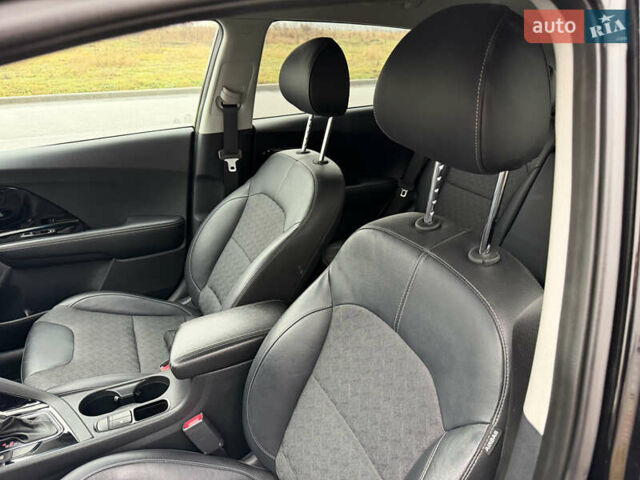 Черный Киа Niro, объемом двигателя 1.6 л и пробегом 98 тыс. км за 18999 $, фото 46 на Automoto.ua