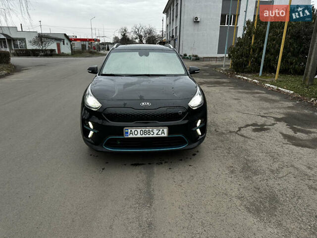 Чорний Кіа Niro, об'ємом двигуна 0 л та пробігом 190 тис. км за 16500 $, фото 4 на Automoto.ua