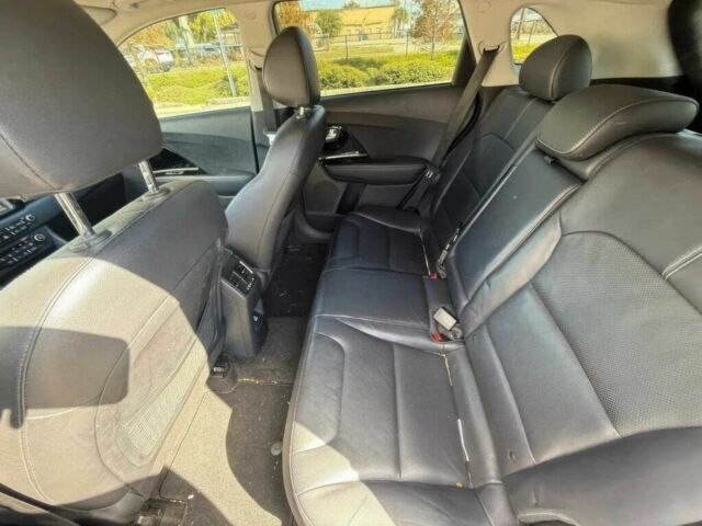 Черный Киа Niro, объемом двигателя 1.6 л и пробегом 43 тыс. км за 9000 $, фото 9 на Automoto.ua