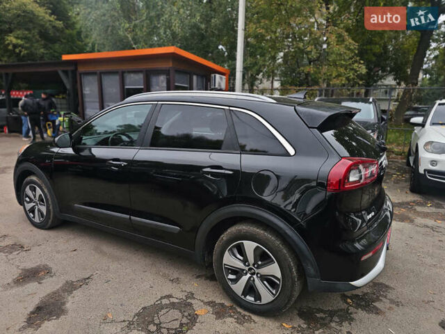 Черный Киа Niro, объемом двигателя 1.6 л и пробегом 132 тыс. км за 13500 $, фото 5 на Automoto.ua
