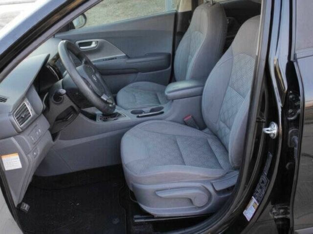 Черный Киа Niro, объемом двигателя 1.6 л и пробегом 50 тыс. км за 4700 $, фото 4 на Automoto.ua