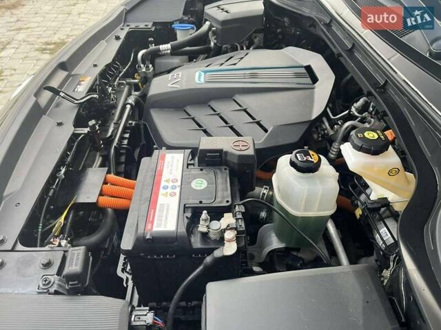 Черный Киа Niro, объемом двигателя 0 л и пробегом 209 тыс. км за 17200 $, фото 4 на Automoto.ua