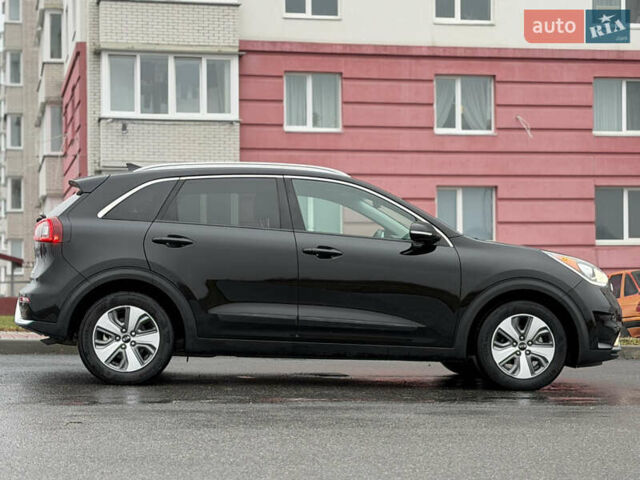 Черный Киа Niro, объемом двигателя 1.6 л и пробегом 98 тыс. км за 18999 $, фото 20 на Automoto.ua