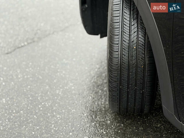 Черный Киа Niro, объемом двигателя 1.6 л и пробегом 98 тыс. км за 18999 $, фото 25 на Automoto.ua