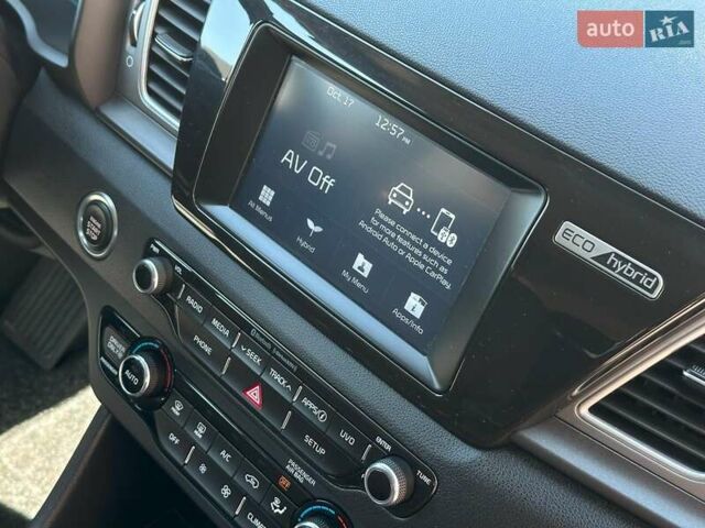 Черный Киа Niro, объемом двигателя 1.6 л и пробегом 65 тыс. км за 17440 $, фото 25 на Automoto.ua