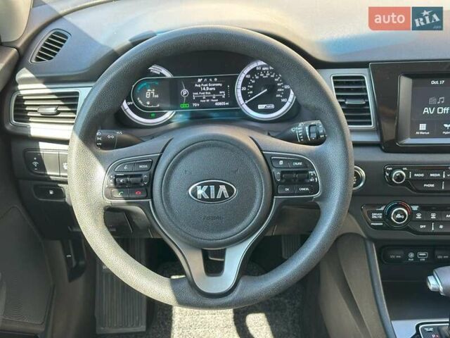 Черный Киа Niro, объемом двигателя 1.6 л и пробегом 65 тыс. км за 17440 $, фото 18 на Automoto.ua
