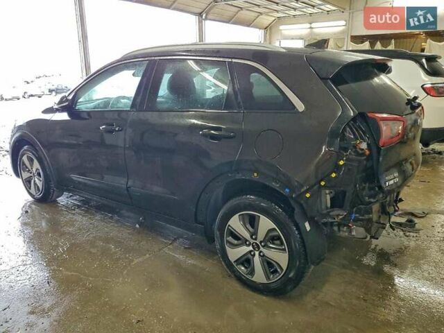 Черный Киа Niro, объемом двигателя 1.58 л и пробегом 63 тыс. км за 1500 $, фото 1 на Automoto.ua