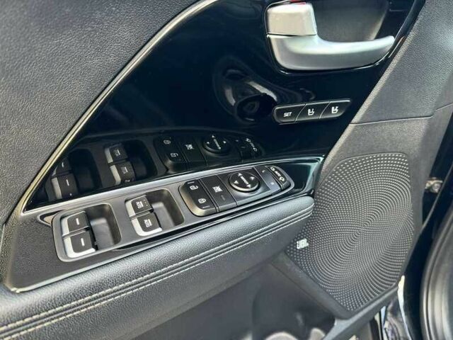 Киа Niro 2019 в Киеве на Automoto.ua Черный Киа Niro, объемом двигателя 0 л и пробегом 107 тыс. км за 15600 $, фото 10 на Automoto.ua