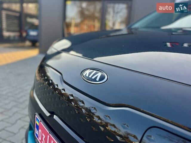 Черный Киа Niro, объемом двигателя 0 л и пробегом 68 тыс. км за 18750 $, фото 12 на Automoto.ua