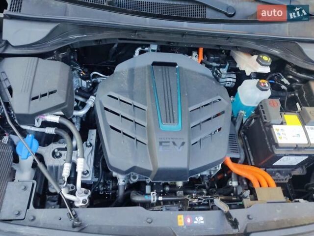 Черный Киа Niro, объемом двигателя 0 л и пробегом 140 тыс. км за 18879 $, фото 11 на Automoto.ua