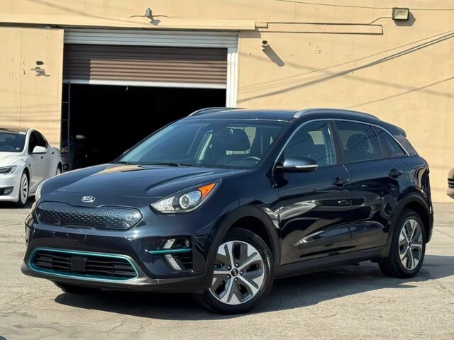 Чорний Кіа Niro, об'ємом двигуна 0 л та пробігом 45 тис. км за 13000 $, фото 2 на Automoto.ua
