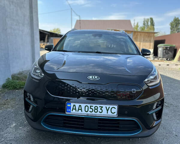 Черный Киа Niro, объемом двигателя 0 л и пробегом 94 тыс. км за 18600 $, фото 45 на Automoto.ua