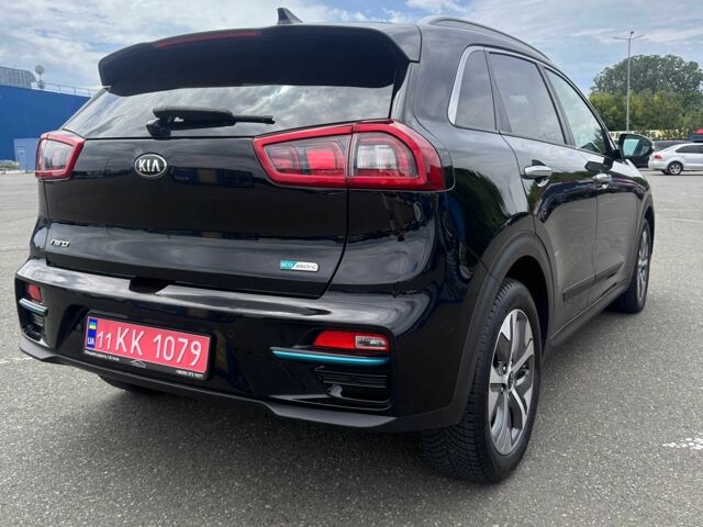 Киа Niro 2019 в Киеве на Automoto.ua Черный Киа Niro, объемом двигателя 0 л и пробегом 128 тыс. км за 17400 $, фото 7 на Automoto.ua