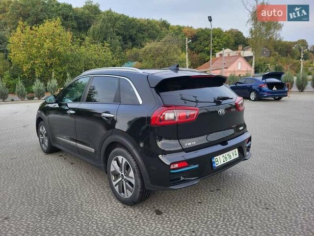 Черный Киа Niro, объемом двигателя 0 л и пробегом 124 тыс. км за 19000 $, фото 7 на Automoto.ua