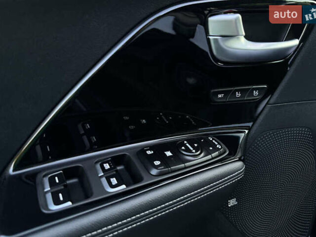 Кіа Niro 2019 у Кропивницькому (Кіровограді) на Automoto.ua Чорний Кіа Niro, об'ємом двигуна 0 л та пробігом 37 тис. км за 16000 $, фото 6 на Automoto.ua