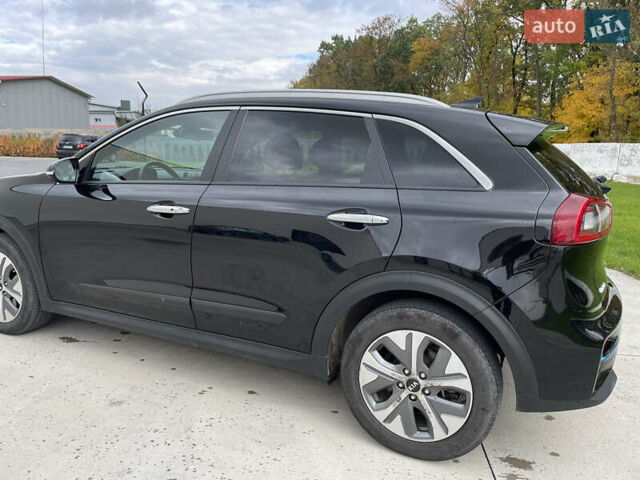 Киа Niro 2019 в Луцке на Automoto.ua Черный Киа Niro, объемом двигателя 0 л и пробегом 127 тыс. км за 19950 $, фото 5 на Automoto.ua