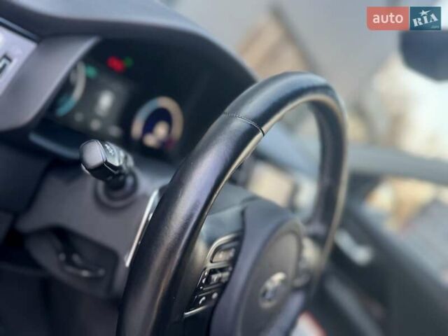 Черный Киа Niro, объемом двигателя 0 л и пробегом 68 тыс. км за 18750 $, фото 112 на Automoto.ua