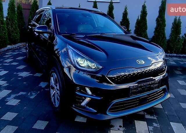 Черный Киа Niro, объемом двигателя 0 л и пробегом 89 тыс. км за 19899 $, фото 23 на Automoto.ua
