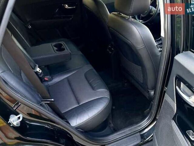 Чорний Кіа Niro, об'ємом двигуна 1.58 л та пробігом 125 тис. км за 13000 $, фото 3 на Automoto.ua