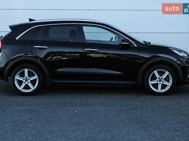 Черный Киа Niro, объемом двигателя 0 л и пробегом 31 тыс. км за 15500 $, фото 11 на Automoto.ua