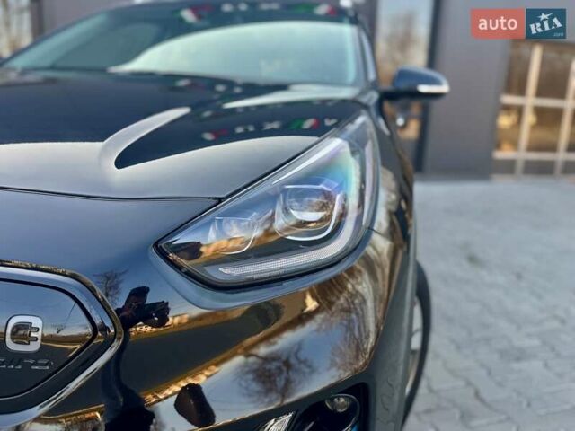 Черный Киа Niro, объемом двигателя 0 л и пробегом 68 тыс. км за 18750 $, фото 15 на Automoto.ua