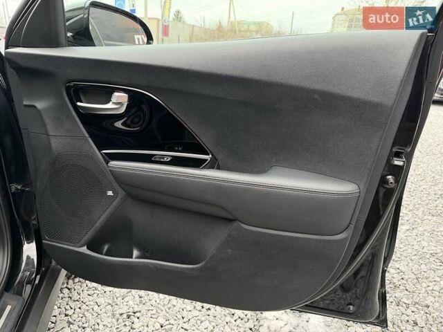 Чорний Кіа Niro, об'ємом двигуна 0 л та пробігом 165 тис. км за 18800 $, фото 33 на Automoto.ua