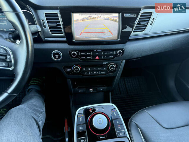 Черный Киа Niro, объемом двигателя 0 л и пробегом 71 тыс. км за 18999 $, фото 27 на Automoto.ua