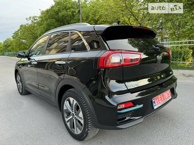 Чорний Кіа Niro, об'ємом двигуна 0 л та пробігом 91 тис. км за 19500 $, фото 5 на Automoto.ua