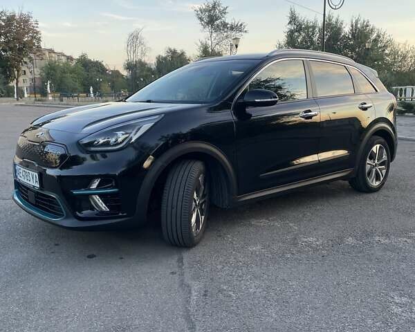 Черный Киа Niro, объемом двигателя 0 л и пробегом 155 тыс. км за 16500 $, фото 11 на Automoto.ua