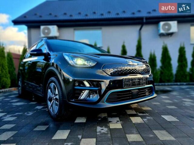 Черный Киа Niro, объемом двигателя 0 л и пробегом 89 тыс. км за 19899 $, фото 42 на Automoto.ua