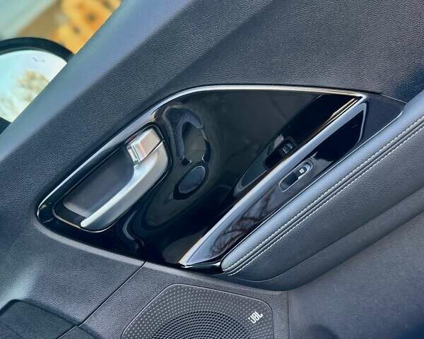Черный Киа Niro, объемом двигателя 0 л и пробегом 68 тыс. км за 18750 $, фото 138 на Automoto.ua