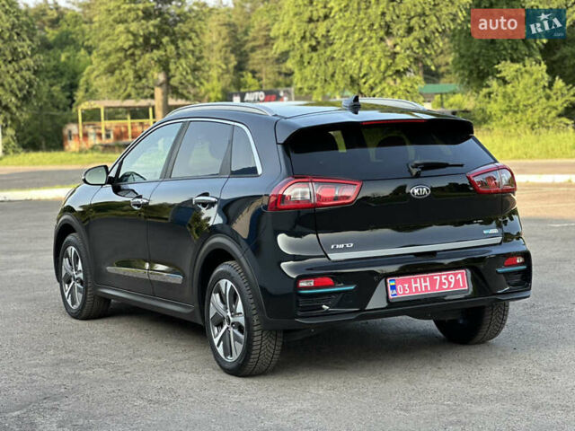 Черный Киа Niro, объемом двигателя 0 л и пробегом 147 тыс. км за 17800 $, фото 6 на Automoto.ua